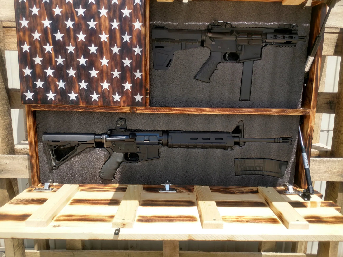 Deluxe 3-Compartment Gun Concealment Case – American Flag Designs