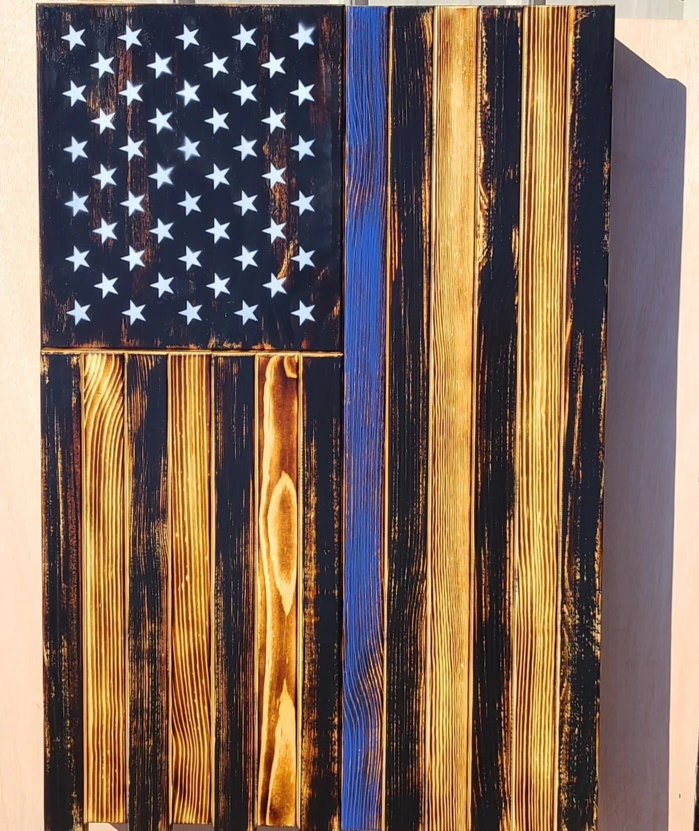 Large Vertical Hanging American Flag Gun Concealment Case